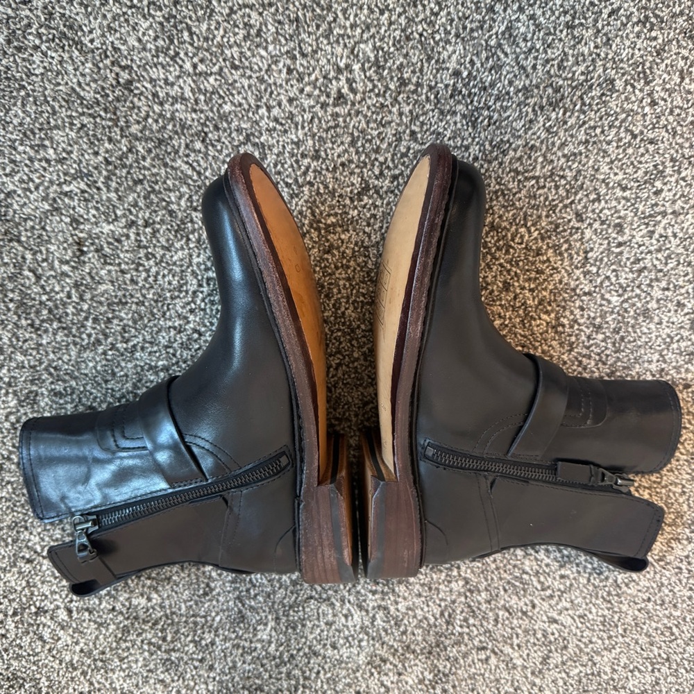 Rag & Bone Ashford Black Leather Moto Ankle Boots EU 35 US 5 Side Zip - Picture 9 of 10
